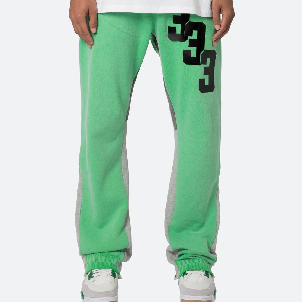 mnml Patched Contrast Bootcut Sweatpants - Green Size SGreen / S